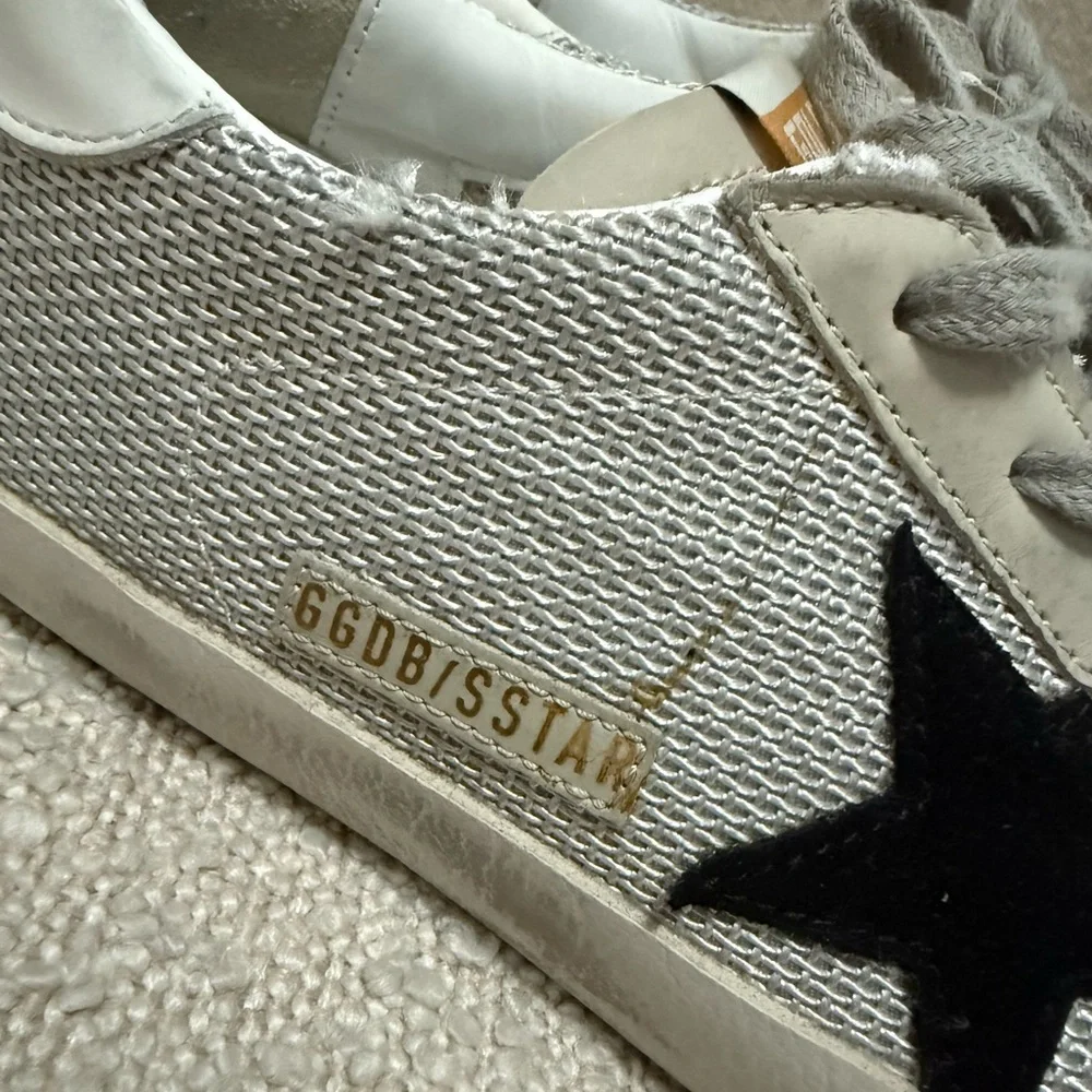 Golden Goose Sneakers with box - Picture 4 of 10